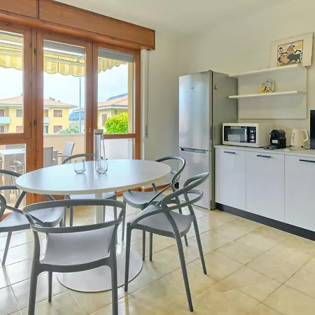 Apartmentsgarda - Residenza Mantegna Exterior photo