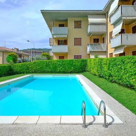 Apartmentsgarda - Residenza Mantegna Exterior photo